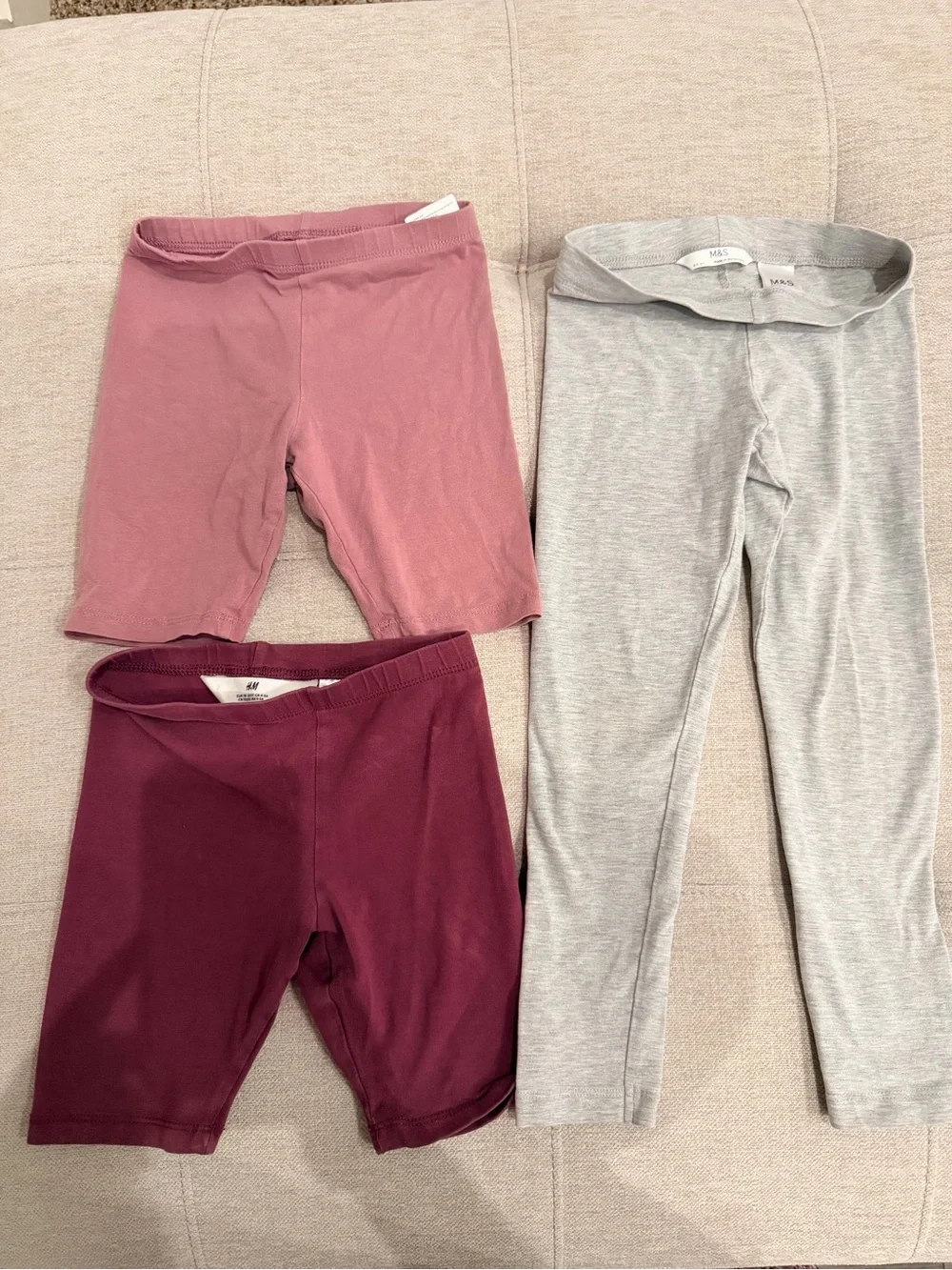 Bundle of Girls' H&M Bike Shorts and M&S leggings size 4-5